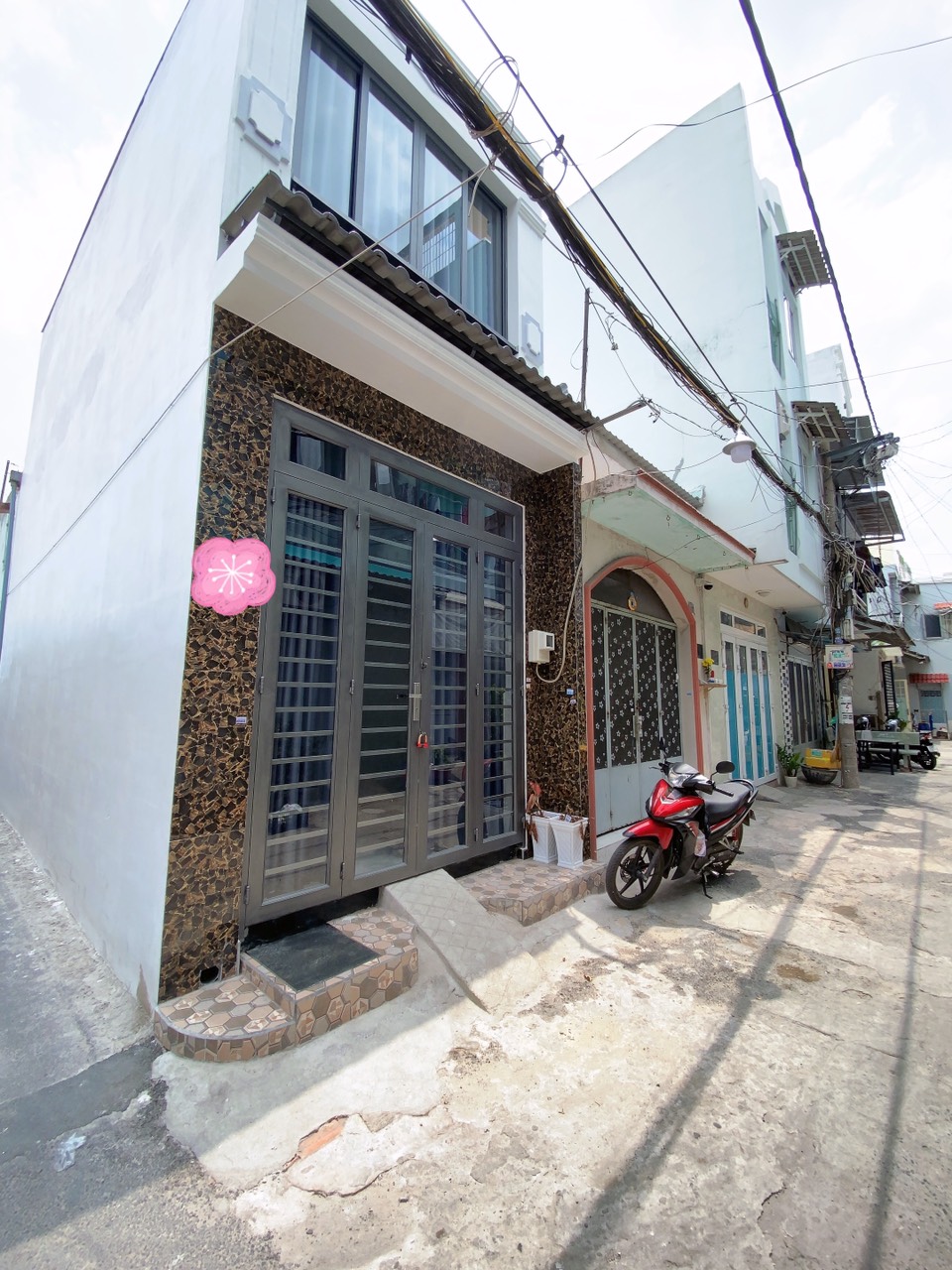 Nhà mới Quang Trung ,Q Gò Vấp sẵn nội thất - Giá 2.55 Tỷ .