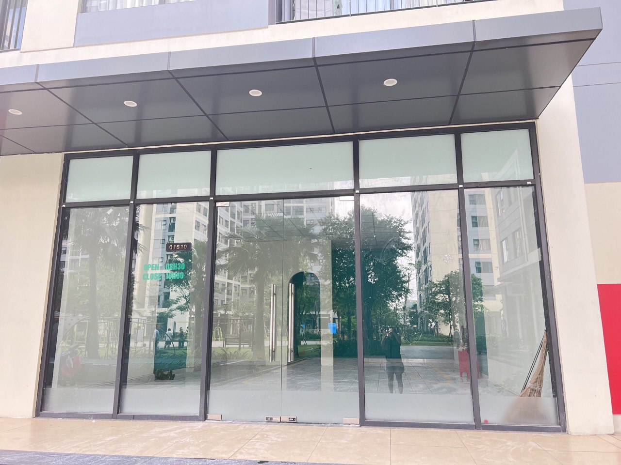 Cho thuê shop hoàn thiện 56m2Gía thuê : 15tr / tháng Kim Thịnh Land chuyên cho thuê và