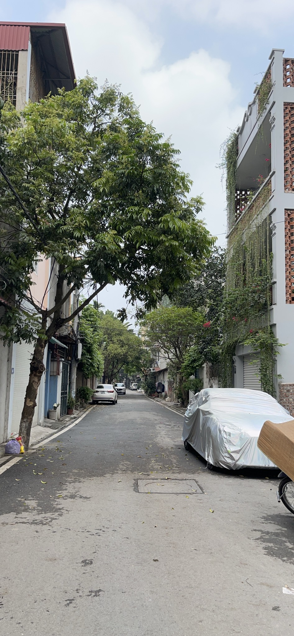 Chính chủ cần chuyển nhượng đất Tư Đình- Long Biên- Diện tích lớn- Ô tô tránh- Vị trí tuyệt đẹp