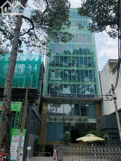 Cần bán gấp MT Ký Con, P. Nguyễn Thái Bình, quận 1, Giá 37 tỷ . ( 4 x 23.5 ) .