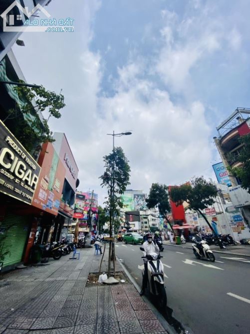 Bán nhà MT Lý Tự Trọng,P.Bến Thành, Q.1 , Trệt 2 lầu, Giá 50 tỷ