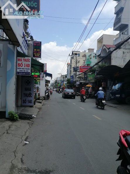 Siêu phẩm Quận 1, ngang 9mx14m nở hậu, vị trí đối diện dự án Manhattan, giá 42 tỷ