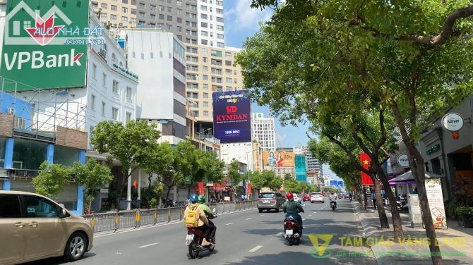 Bán nhà MT Tôn Thất Tùng, Quận 1 - 5x18m - 2 tầng - HĐT 100 triệu - giá 40 tỷ