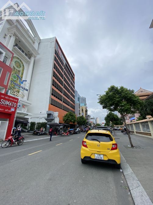 Hấp dẫn! Bán nhanh nhà 2 MT 140m2, đường Điện Biên Phủ, Q1, giá 40 tỷ