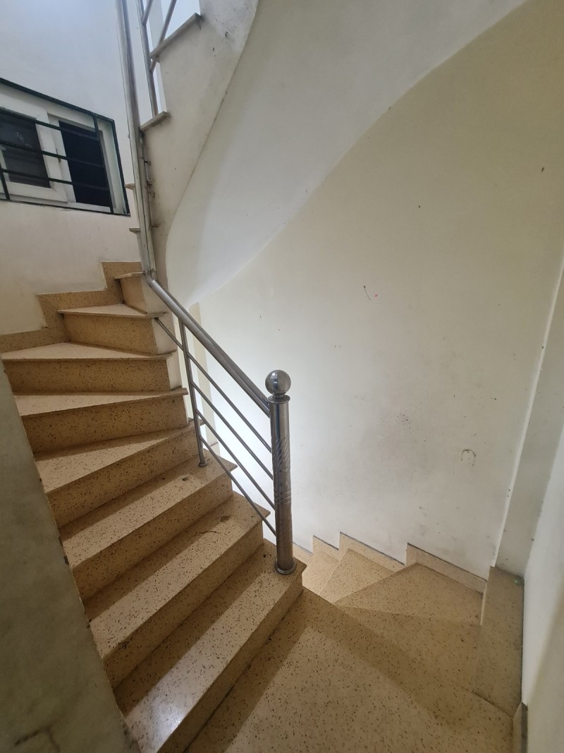 Bán nhà Lò Đúc Hai Bà Trưng 33m2 x 4 tầng, MT 5.9m giá 3.3 tỷ