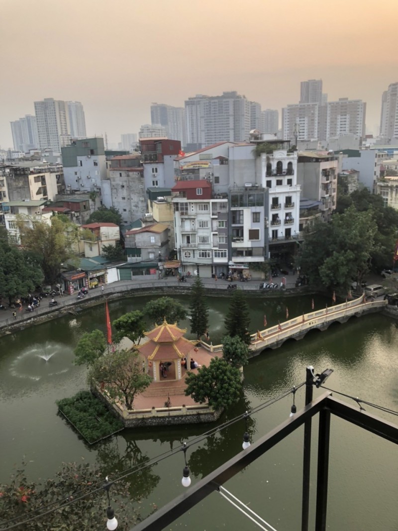 TÒA NHÀ VĂN PHÒNG + CAFE SÂN THƯỢNG VIEW HỒ - MẶT PHỐ CỰ LỘC - THANH XUÂN - 8 TẦNG THANG MÁY HIỆN ĐẠI - MẶT TIỀN RỘNG VÀ ĐẸP - Ở SƯỚNG – CHO THUÊ DÒNG TIỀN TỐT