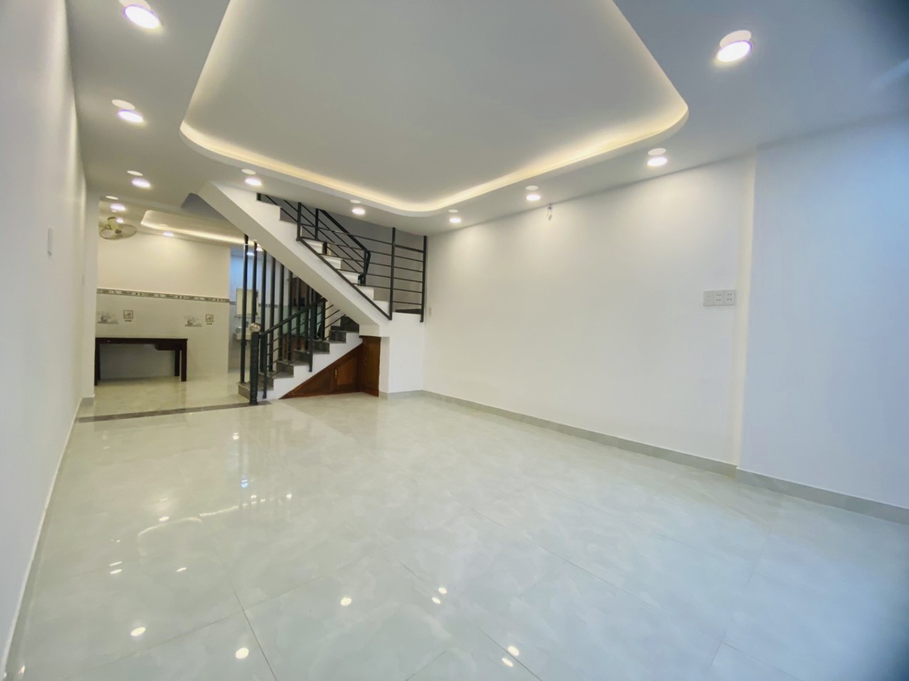 CHỦ GẤP BÁN NHÀ ĐẸP THỐNG NHẤT, GÒ VẤP, 52m2 CHỈ NHỈNH 100TR/M2