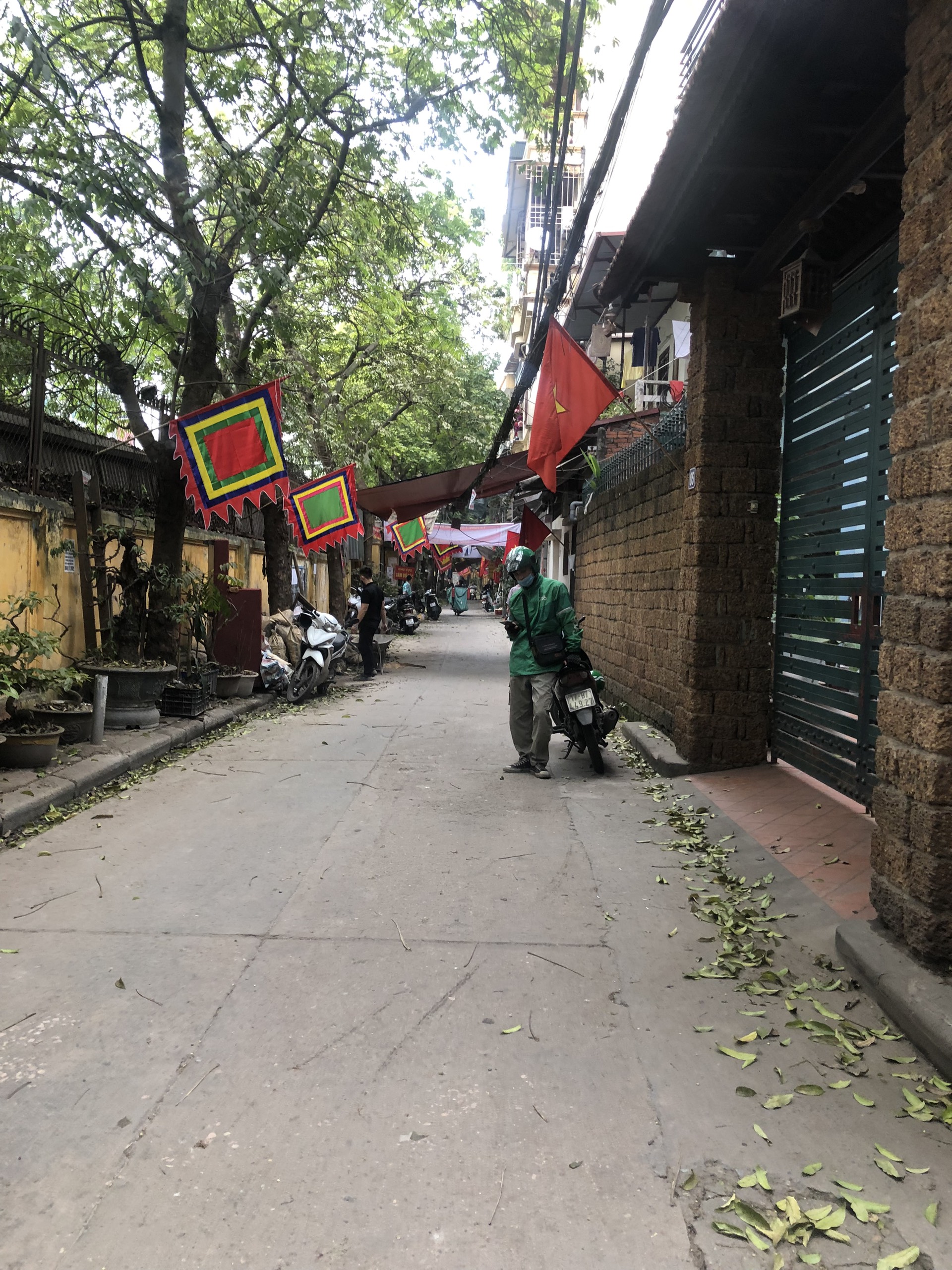 BÁN NHÀ NGUYỄN TRÃI, 59M x 4T, Ô TÔ ĐỖ CỬA, TIỆN ÍCH BẠT NGÀN, GIÁ 5,4 TỶ