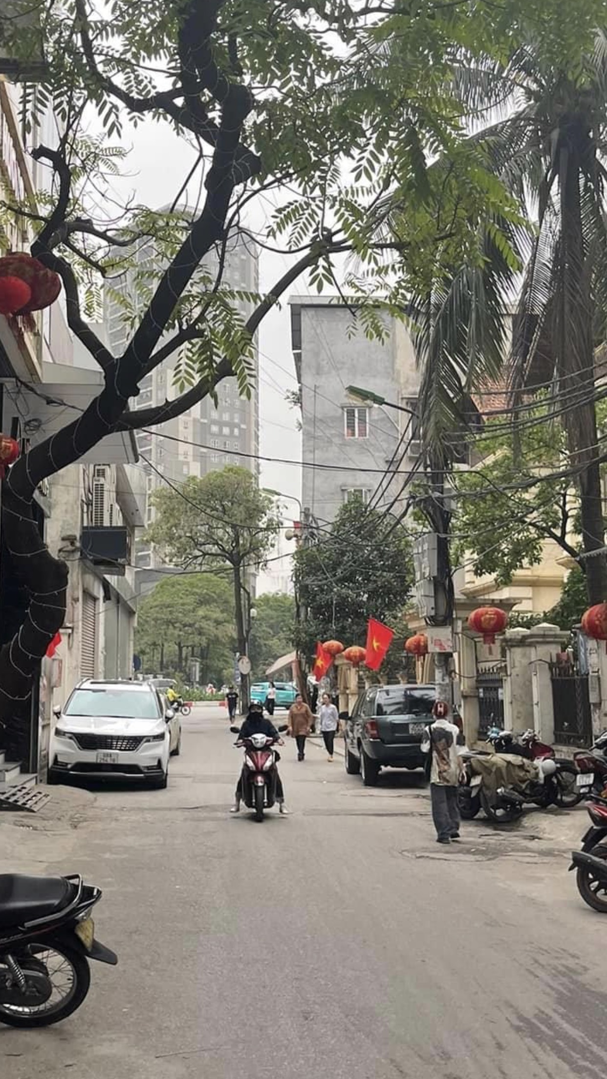 Bán nhà Vip Thanh Xuân, Ô tô đỗ cửa, Kinh doanh, Lô góc, 45m2, 6T, Thang máy, Gần phố