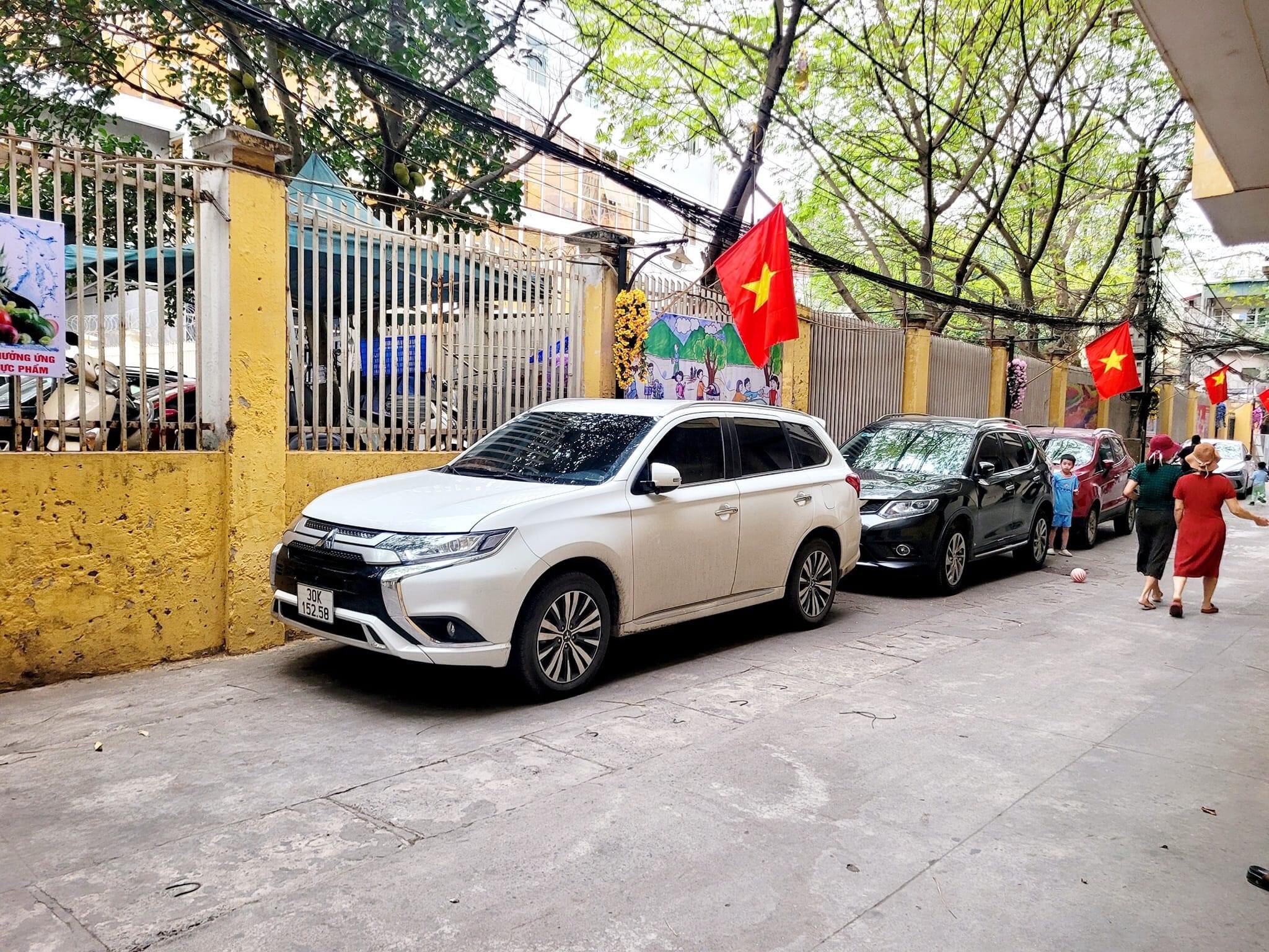 Bán nhà phố Nguyễn Trãi, 6 ngủ, 3 thoáng, Ô tô đỗ cổng, Thông số vàng, 55m2, 5 tầng, Mt 5m, Nhỉnh 5 tỷ