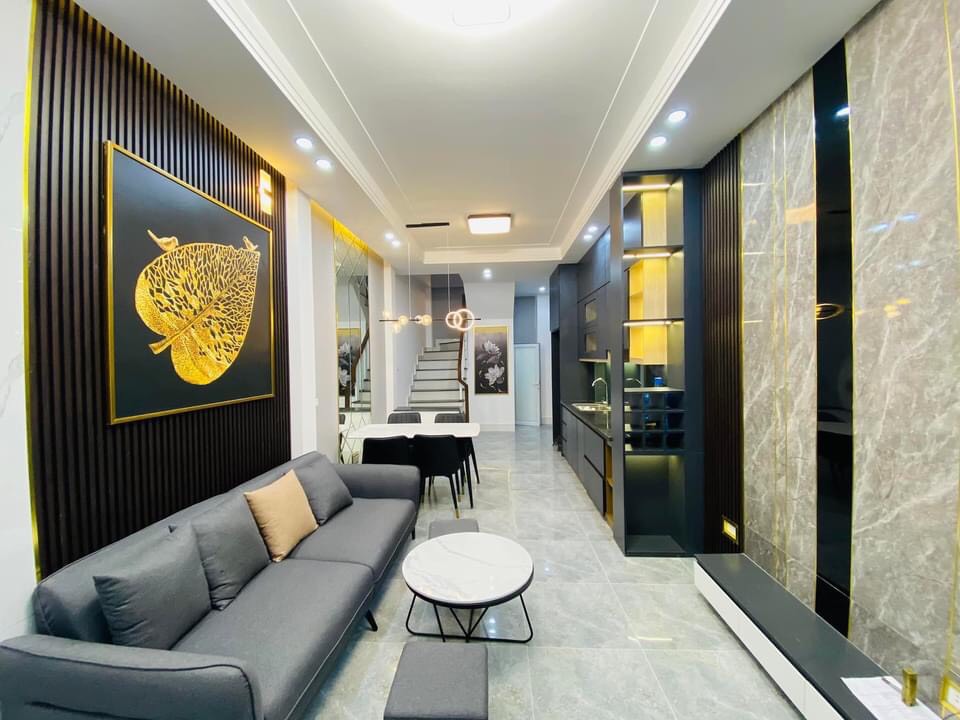 Cực hiếm. Trung tâm Đống Đa, 35m2, 5 tầng, Nhà mới, Ở ngay, Giá 3,95 tỷ