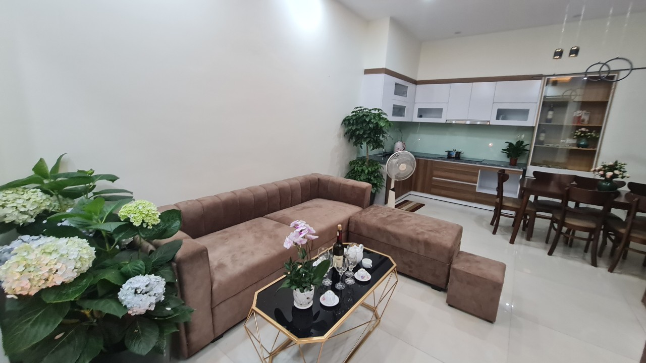 Bán nhà ĐẸP Phố Bạch Mai, DT 27m2 X 5T, giá chào 2 tỷ 95