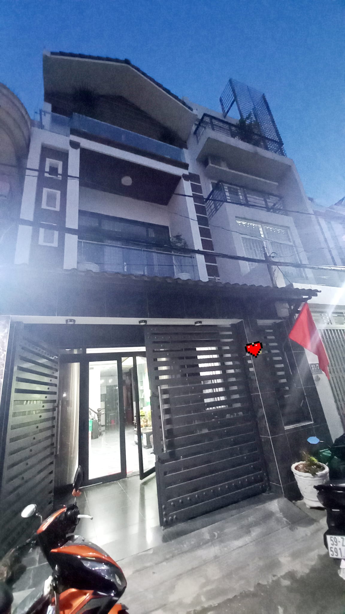 TRUNG TÂM QUẬN 7 – LÝ PHỤC MAN- NGANG 5 - 4 TẦNG – NHÀ ĐẸP KHÔNG TỲ VẾT – CHỈ 9.6 TỶ