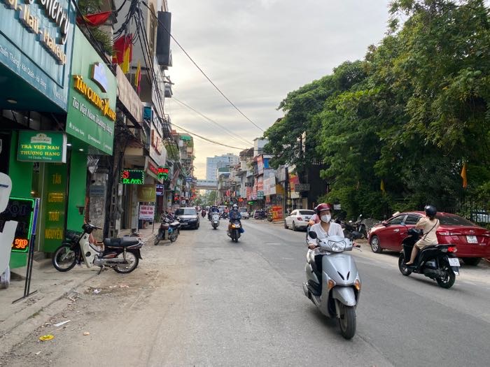 ĐƯỜNG CHIẾN THẮNG, Q. HÀ ĐÔNG, MẶT PHỐ, KINH DOANH SẦM UẤT 24M2 CHỈ 5.8 TỶ