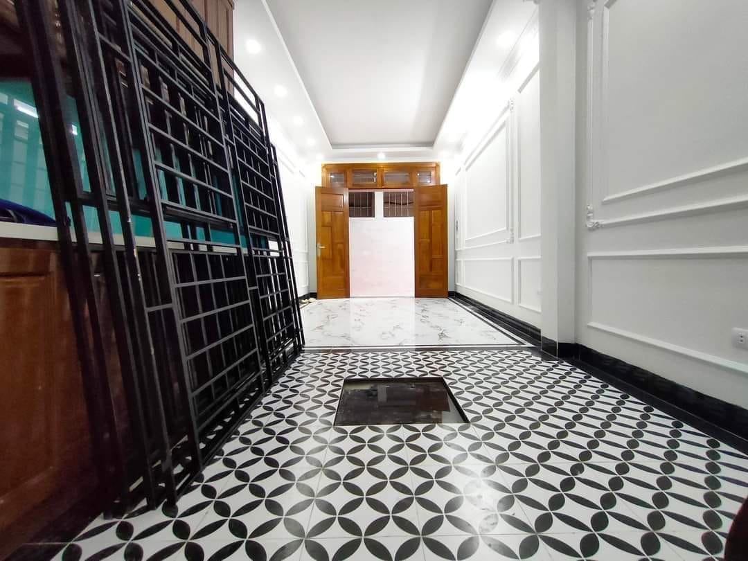 ﻿CỰC PHẨM NHÀ CẦU GIẤY _ CỰC HIẾM_ NHÀ MỚI - GIÁ NHỈNH 4 TỶ