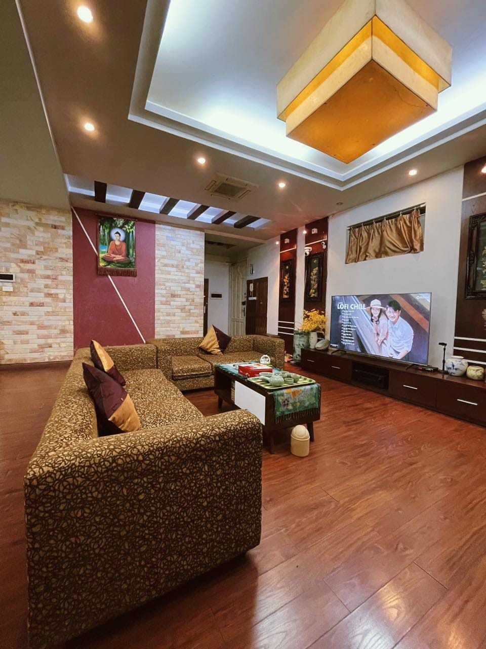 Chỉ 6.8 Tỷ - Chung cư Kinh Đô 93 Lò Đúc Hai Bà Trưng, 185m2, 3PN + 2WC, SĐCC