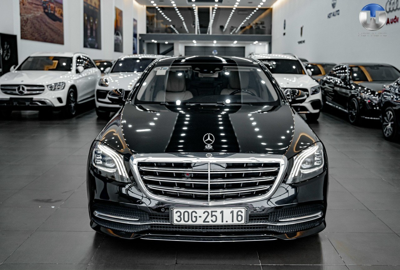 Mercedes S450 Luxury - Đen nội thất Kem