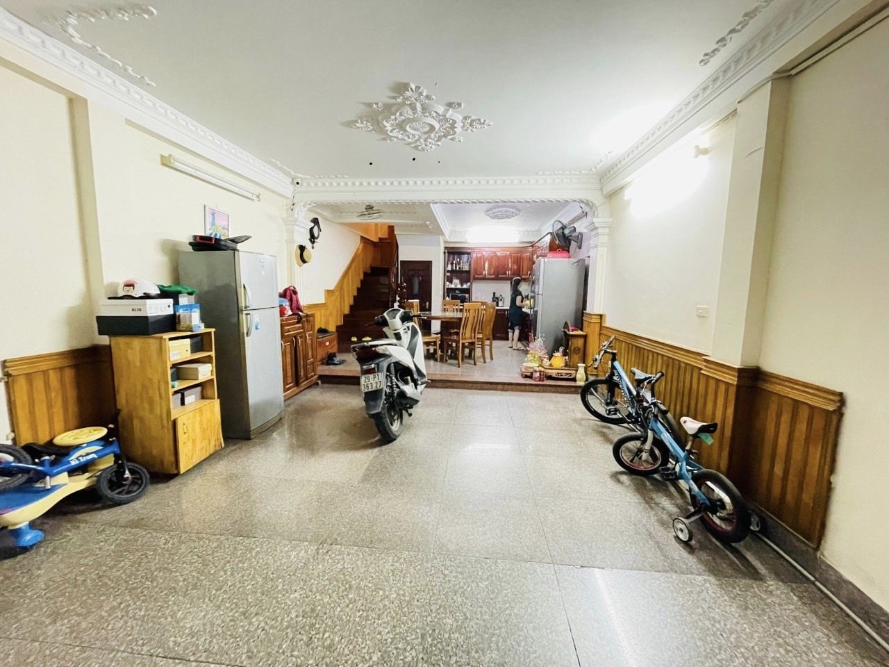 BÁN NHÀ PHỐ PHAN VĂN TRƯỜNG 51M2 X 5T, GARA NGÕ THÔNG KD 10.6 TỶ