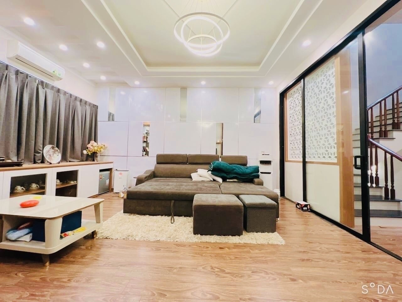 NHÀ MỚI VIP QUẬN THANH XUÂN, 10M RA Ô TÔ, VĂN PHÒNG, KINH DOANH, 42M, 5T, GIÁ HƠN 5 TỶ