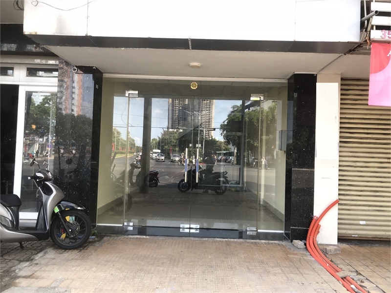 90m2 - 1