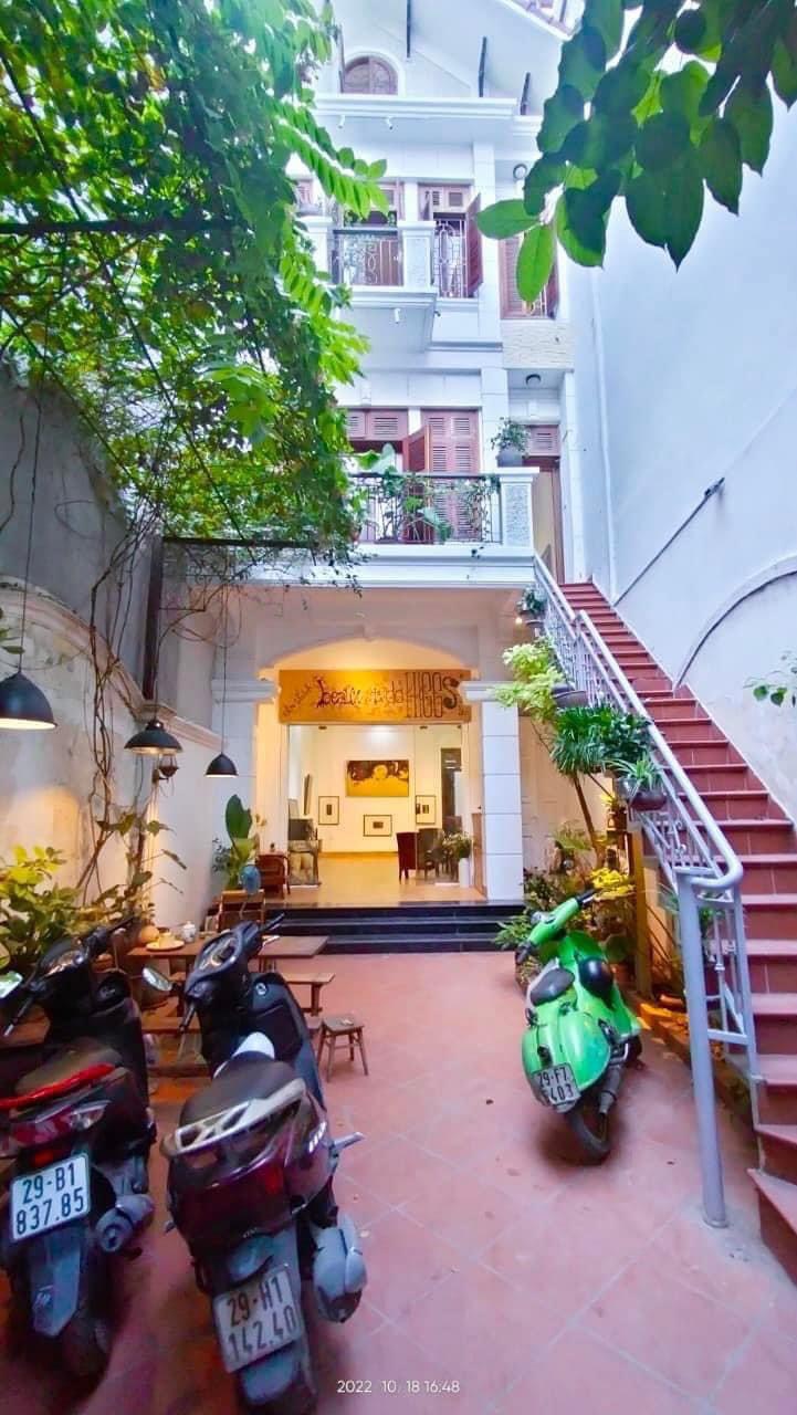 Bán nhà cực đẹp DT 131m x 4 tầng tại đường Thổ Quan Đống Đa