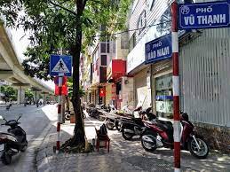 Đống Đa bán nhà Hào Nam gần ô tô kinh doanh Giá 6.5 tỷ +DT: 40m2 x 5 tầng x 6 ngủ