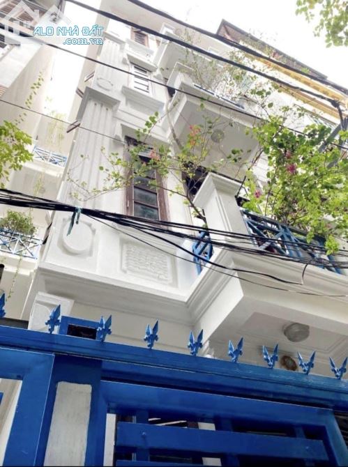 Siêu Hiếm Nhà đẹp phố Lạc Long Quân, 50M2 x5 Tầng, Mặt tiền 5m giá 7.25 tỷ, Gần Ô tô.