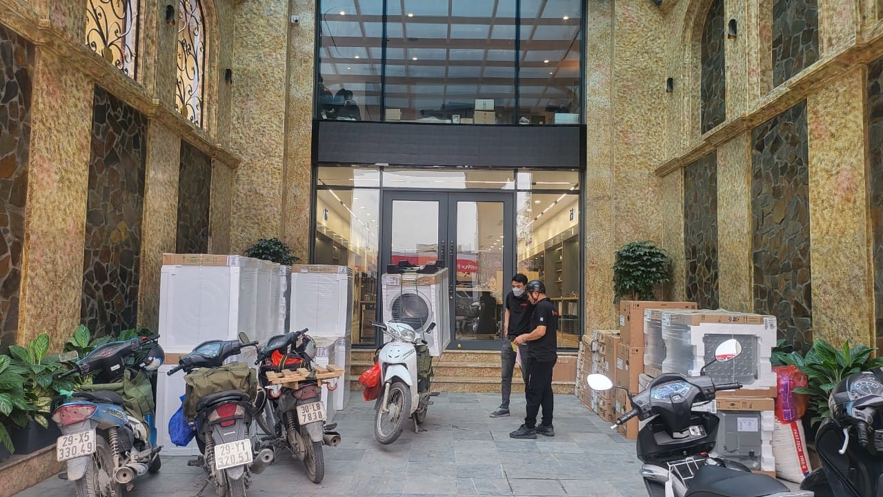 Tòa Văn phòng Mặt phố Nguyễn Trãi, 180m2 6T Thang máy, MT 7.2m, Chỉ 72 Tỷ