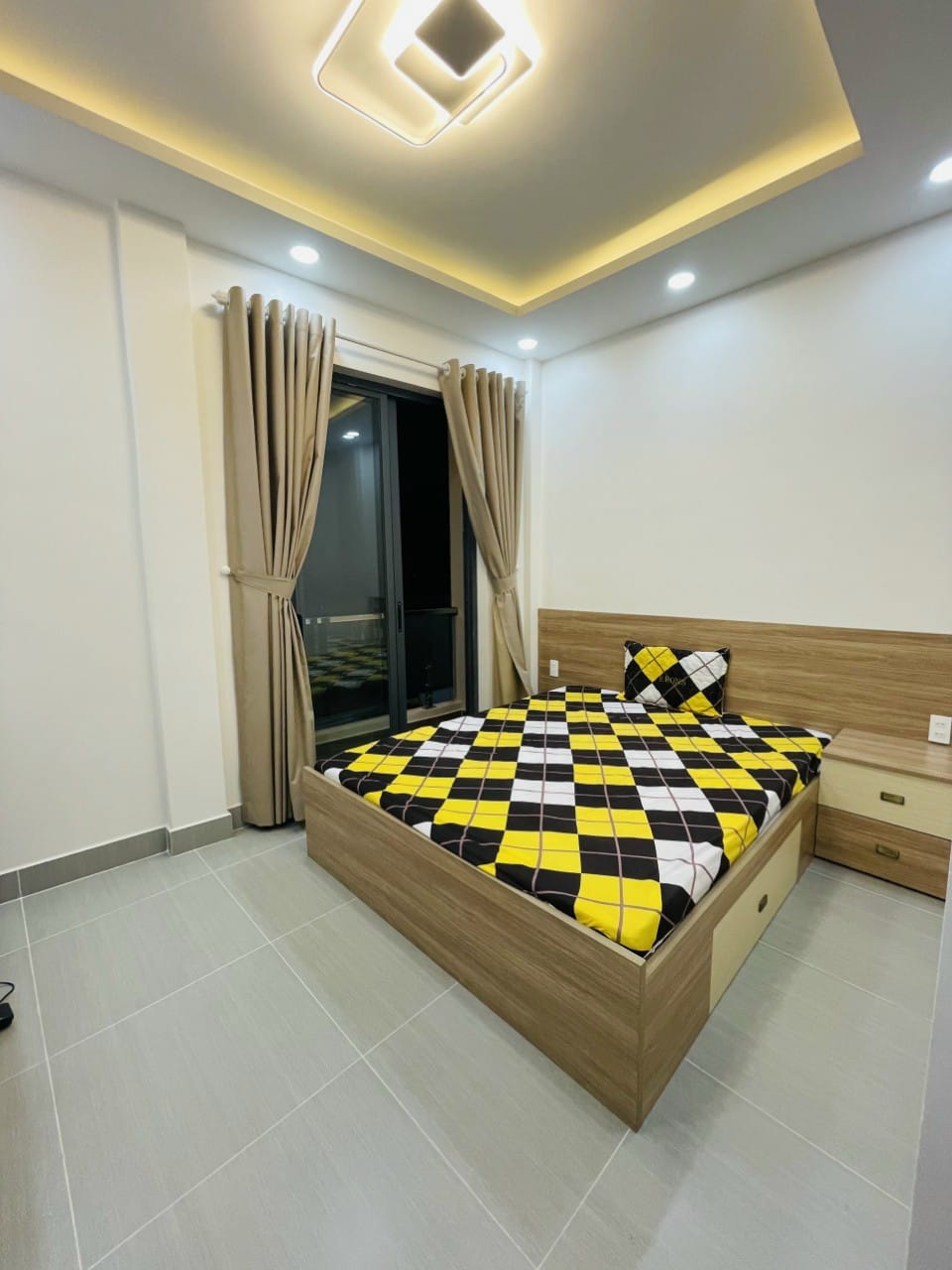 Nhà hẻm oto Nội Thất Siêu đẹp 5 tấm Nơ Trang Long Phường 13, Quận Bình Thạnh