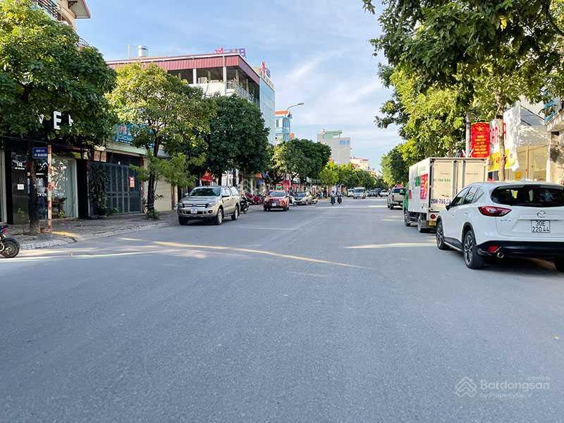 Trung tâm Trâu Quỳ -6 tầng lô góc 98m2 Phố Ngô Xuân Quảng, Mtien