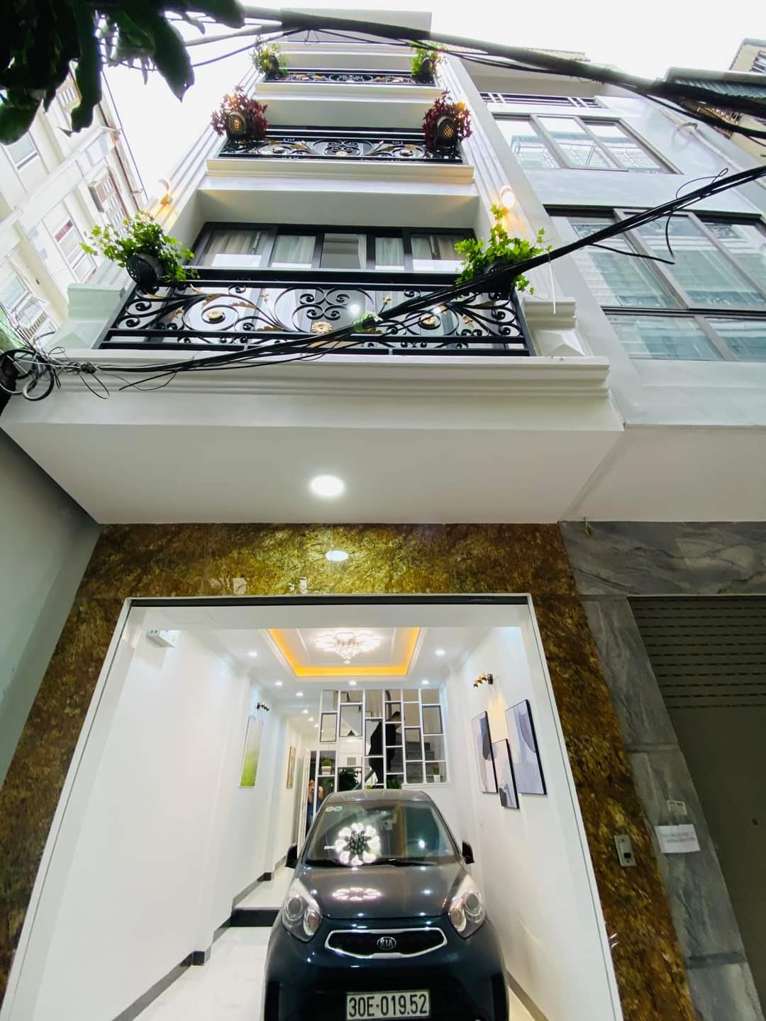 LƯƠNG THẾ VINH THANH XUÂN PHÂN LÔ, ÔTÔ VÀO NHÀ HAI MẶT THOÁNG TRƯỚC SAU, NỞ HẬU FULL NỘI THẤT TẶNG LẠI