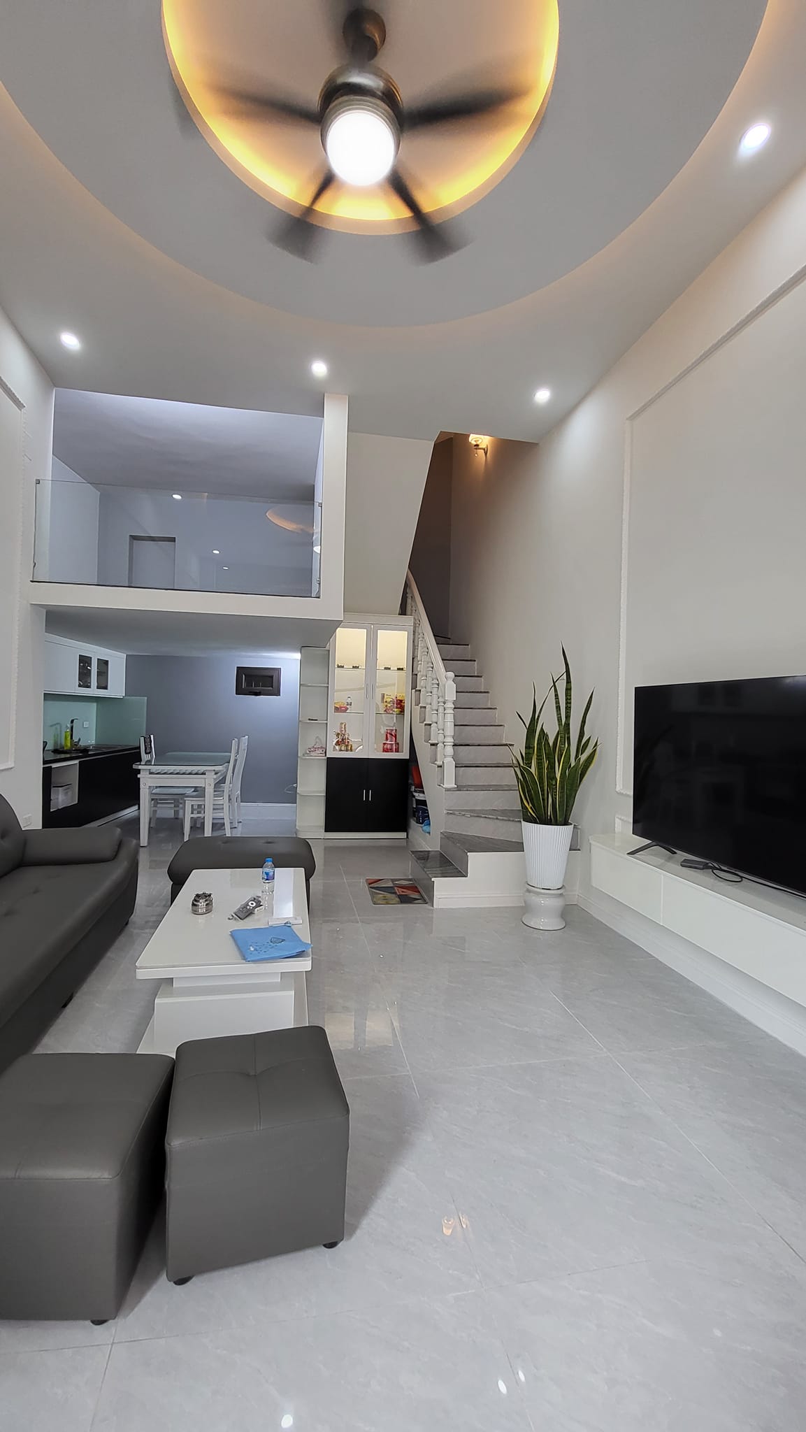 Bán nhà 5T x 50m tại tổ 3 Ngọc Thuỵ giá 3 tỷ 7