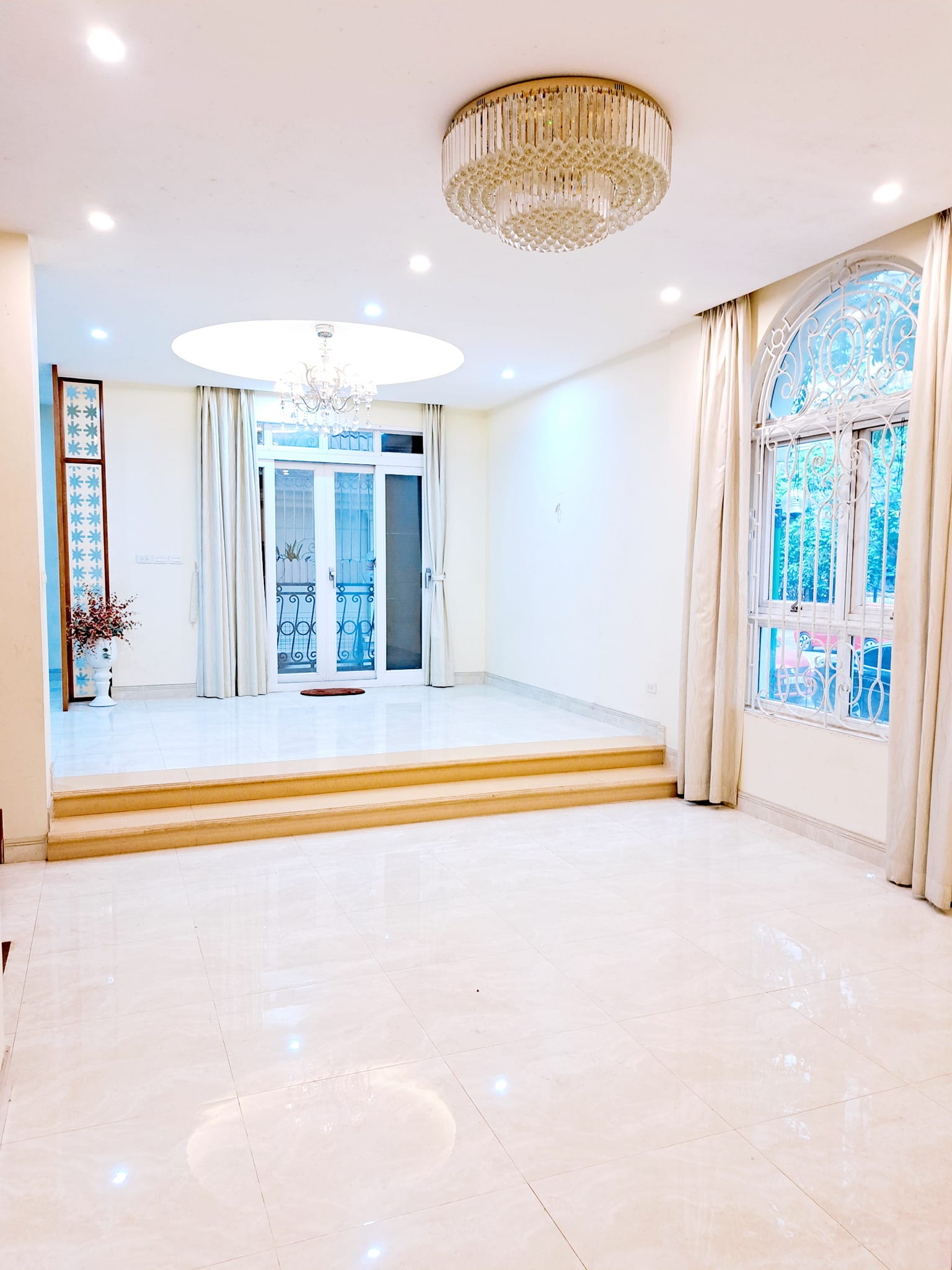 BÁN NHÀ BIỆT THỰ HUYNDAI VILLA Q. HÀ ĐÔNG 171M2. GIÁ 33.8 TỶ