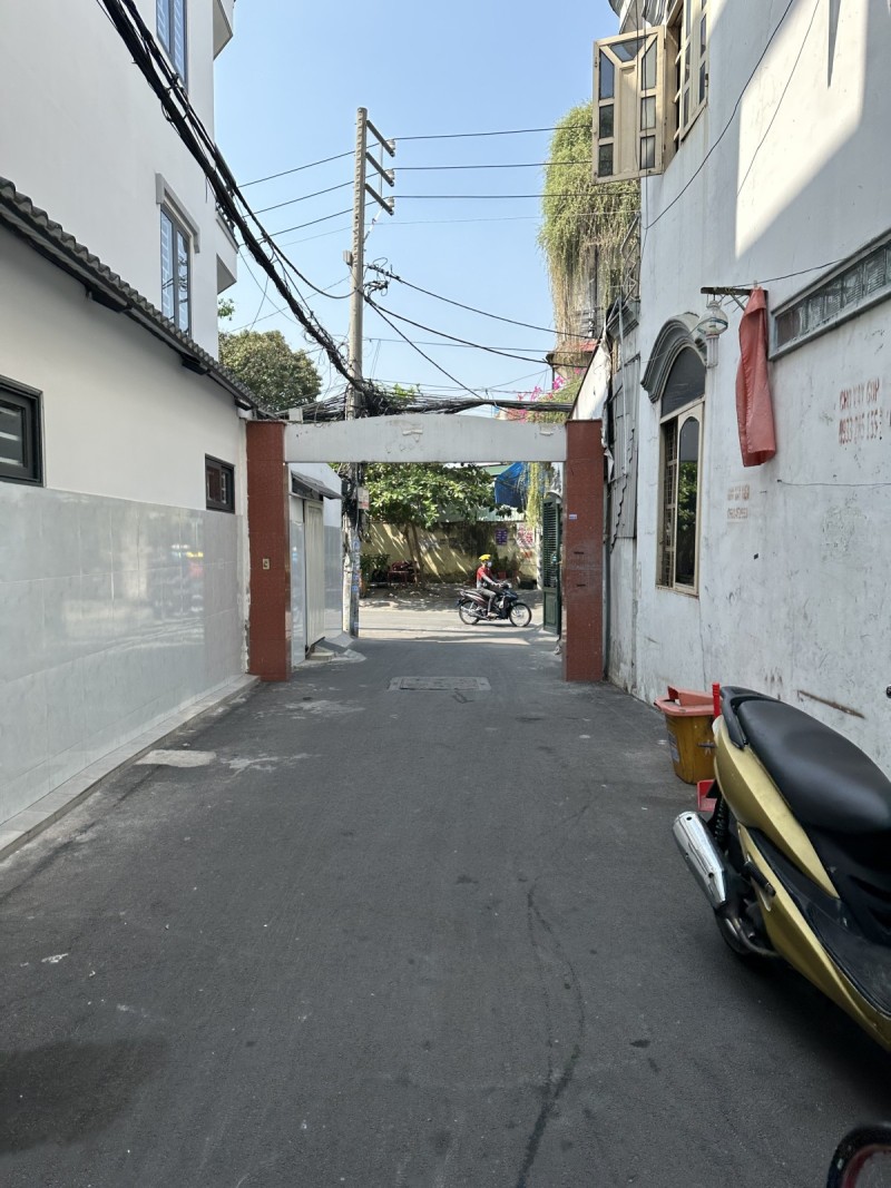 Bán Nhà HXH Quang Trung Gò Vấp, 2 mặt thoáng, chỉ 2. Tỷ