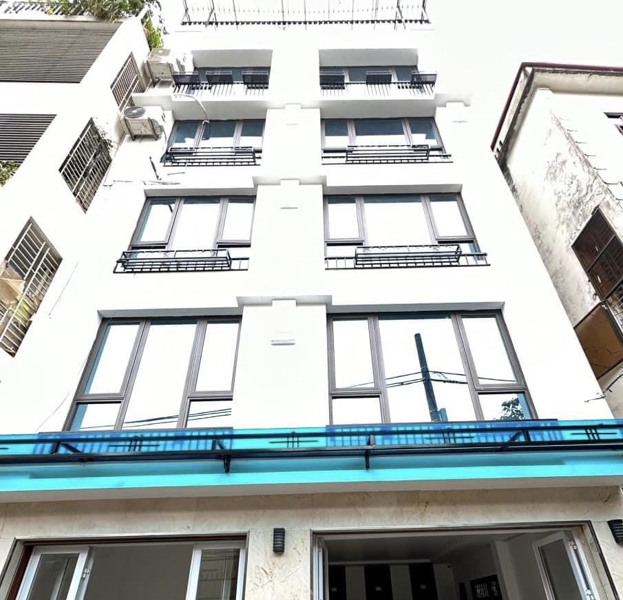 Bán Gấp_Phân Lô Hoàng Văn Thái_DT 62M* MT8M* 6 Tầng, Thang máy_Kinh doanh_Ô tô tránh.