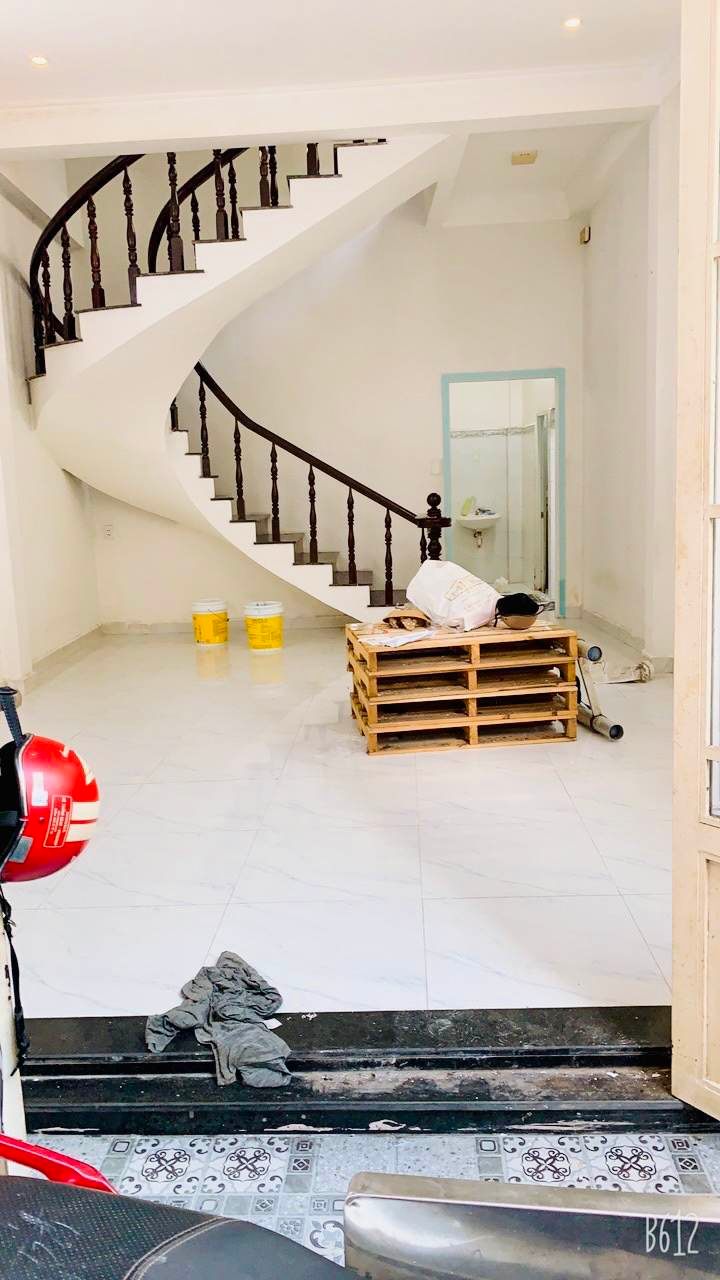 Cần bán gấp nhà Quang Trung 2 tầng 51m2 P8 Gò Vấp ở ngay chỉ 4 tỷ 09