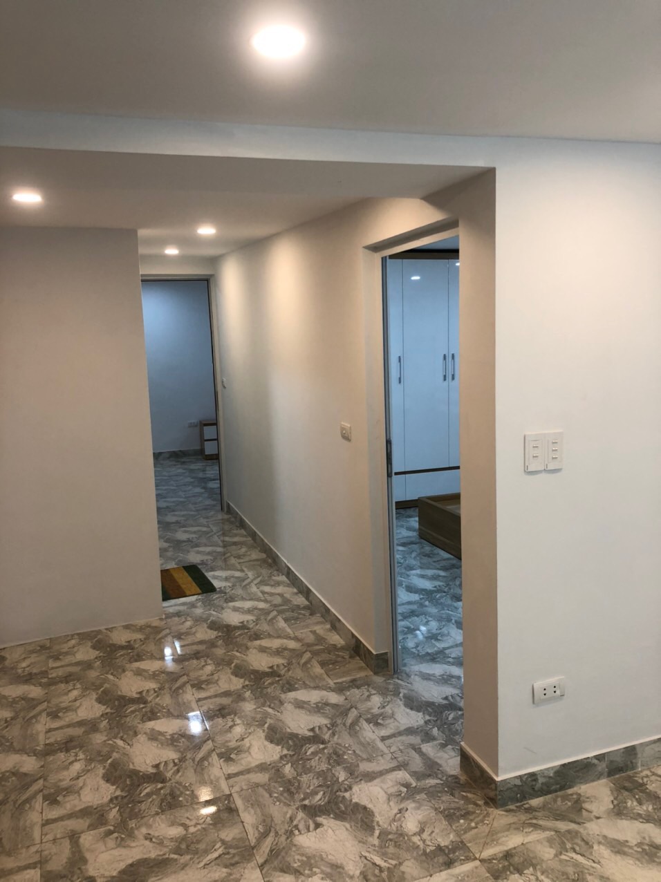 130m2