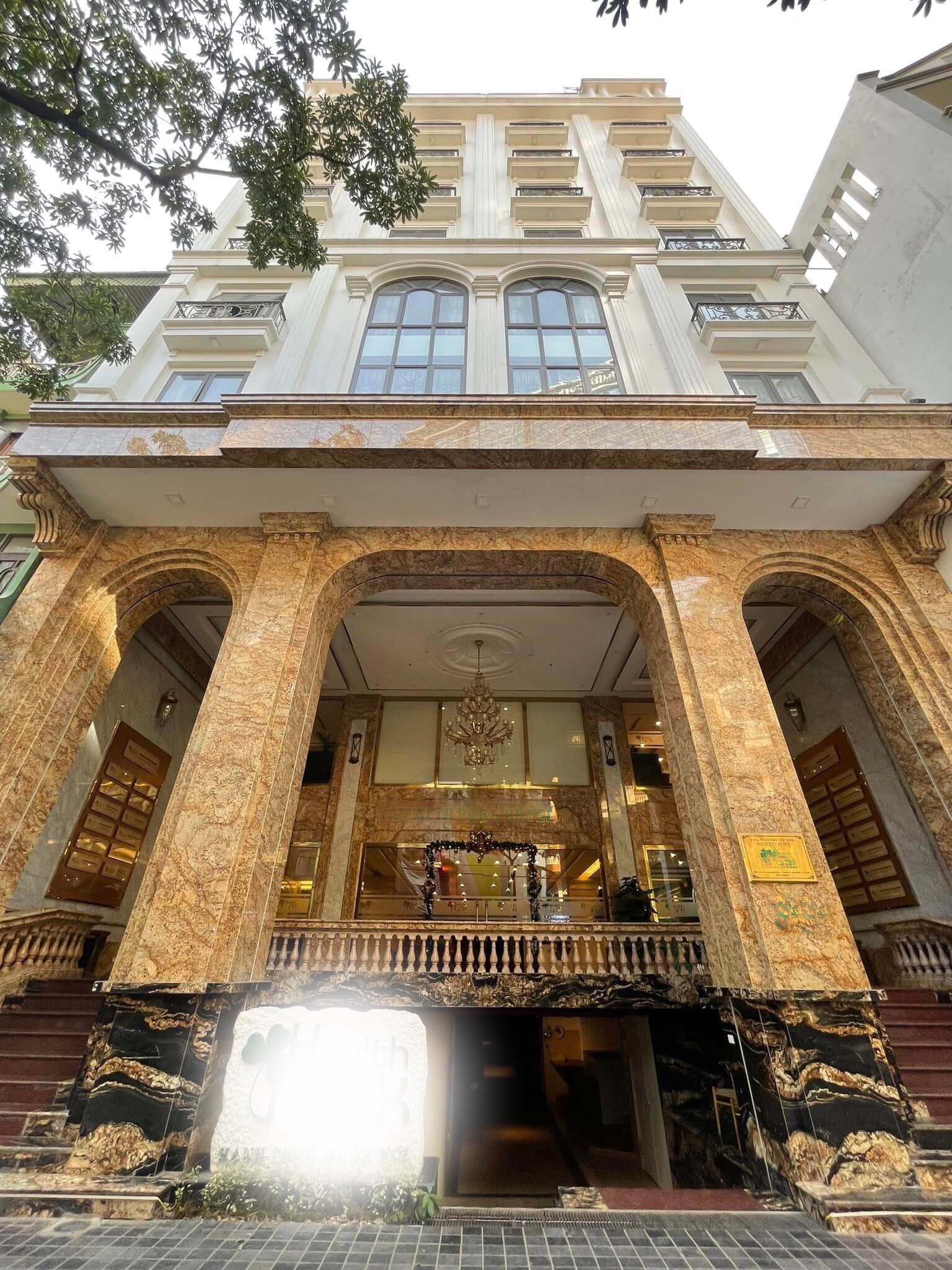 KHÁCH SẠN 4 SAO ĐẲNG CẤP ĐẸP NGUY NGA TRUNG HÒA, CẦU GIẤY - CHO THUÊ 35000 USD/THÁNG