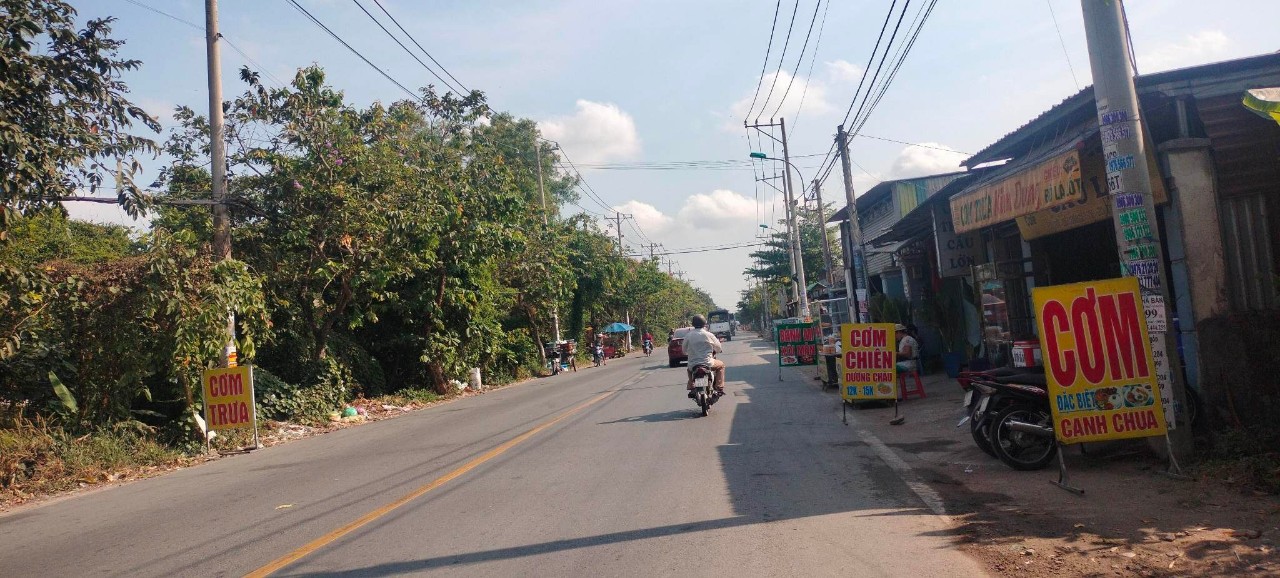 BÁN NHÀ ĐẶNG CÔNG BỈNH, TÂN THỚI NHÌ, HÓC MÔN, đường xe tải, 139m2, Ngang 4.5m, Chỉ 1.39 tỷ