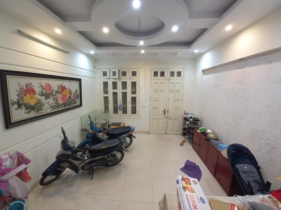 Bán nhà 48m2 4 ngủ phố An Dương, Tây Hồ Ô tô dừng đỗ ngày đêm 6.4 Tỷ