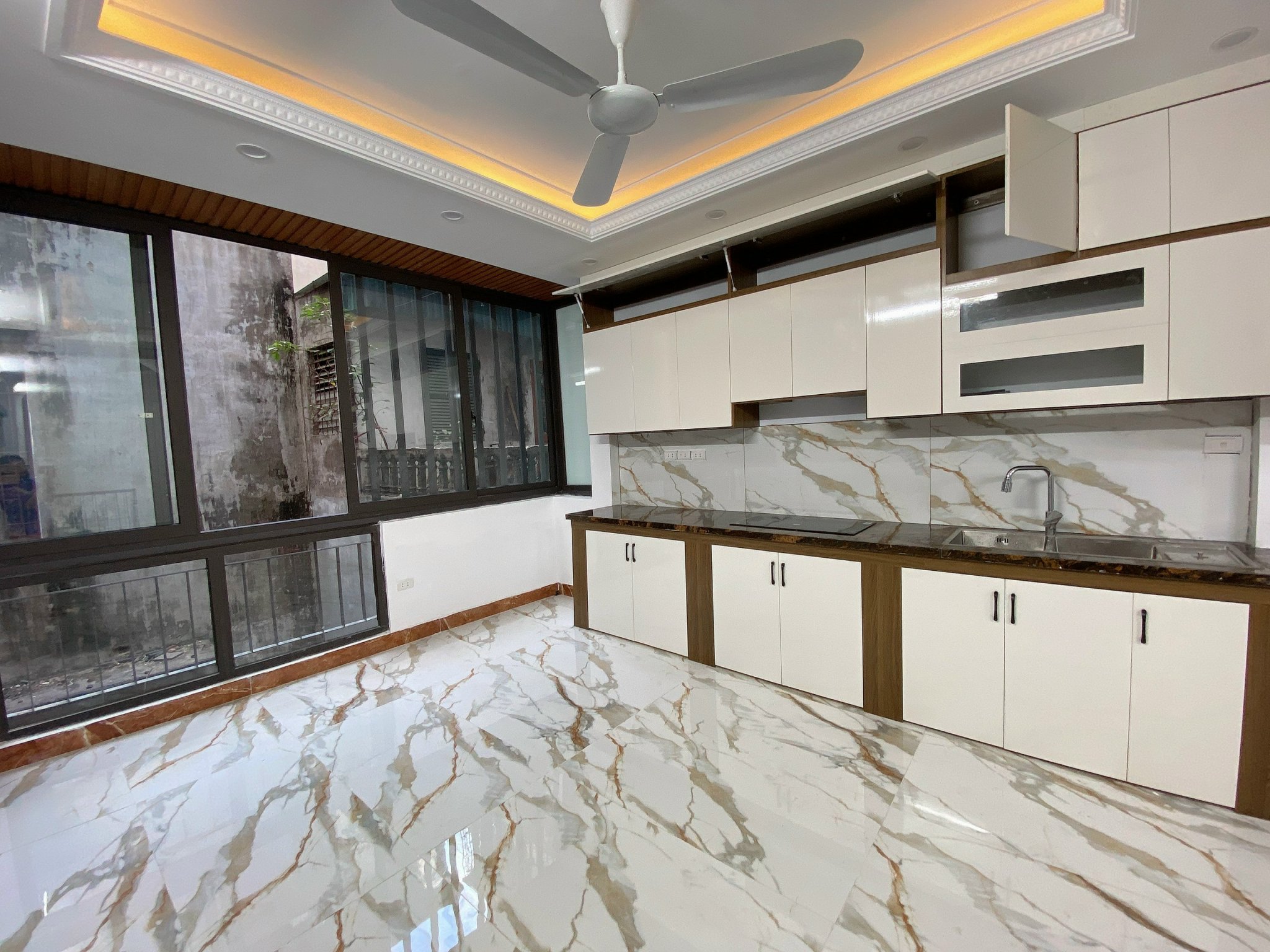 BÁN NHÀ ĐỘI NHÂN, PHÂN LÔ, LÔ GÓC, 45M, 4 TẦNG, MT 4M, 7.2 TỶ, AN SINH ĐỈNH CAO