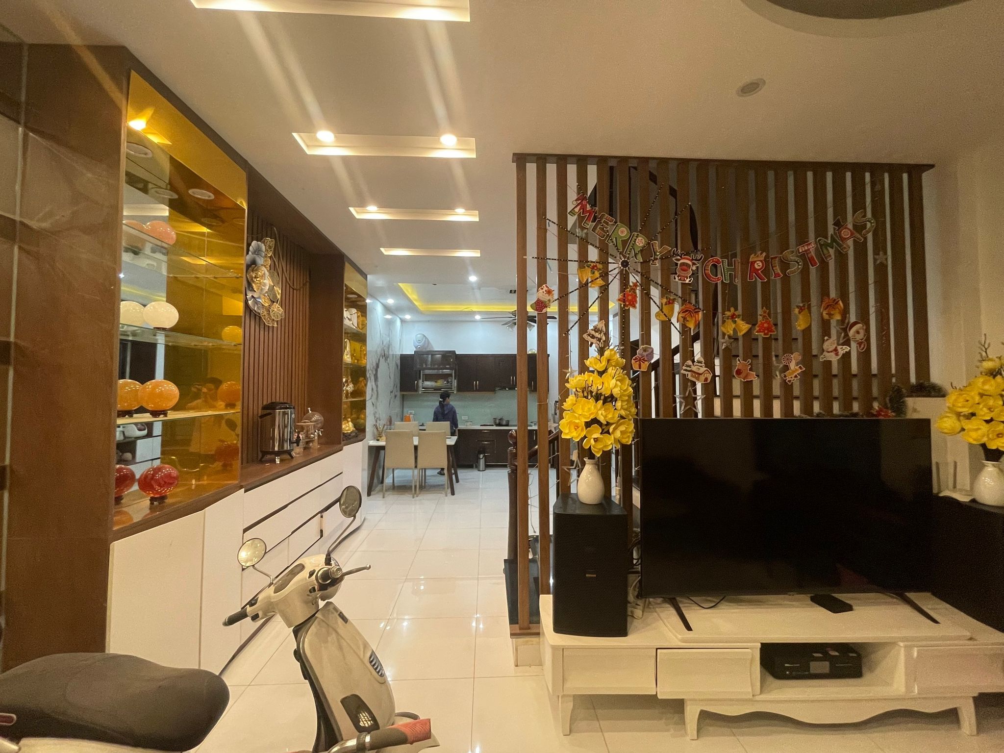 Bán nhà ngõ 43 Tây mỗ, 3 thoáng, nhà đẹp lung linh