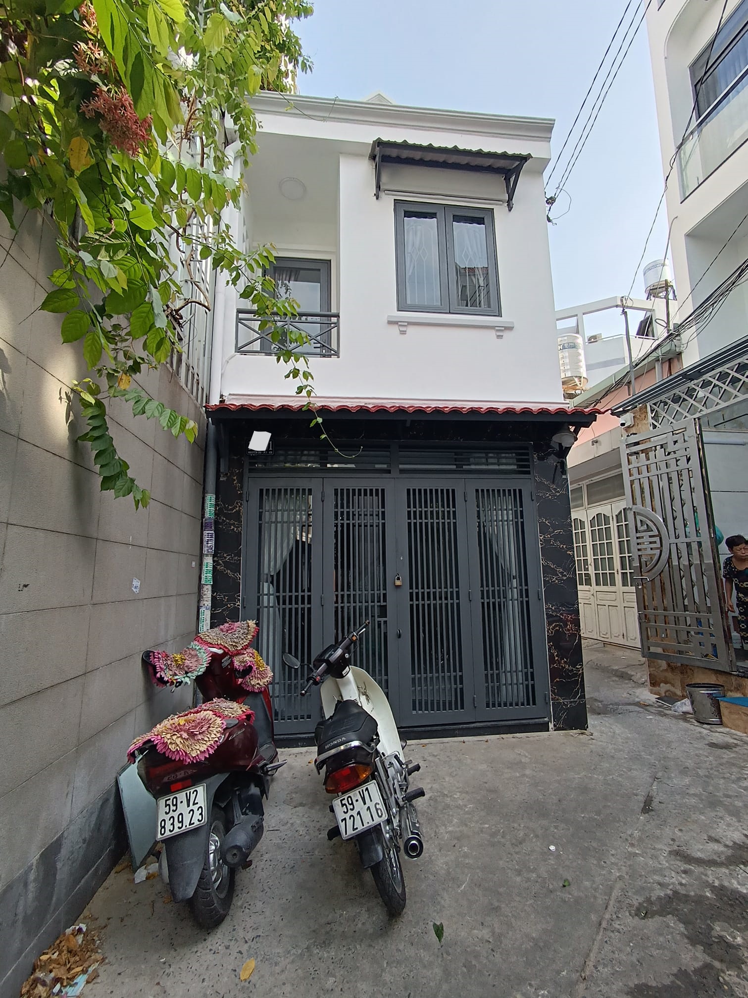 TRUNG TÂM GÒ VẤP-NHÀ 2 TẦNG ĐỦ CÔNG NĂNG-HẼM AN NINH-NGUYỄN VĂN NGHI -DT 28M2