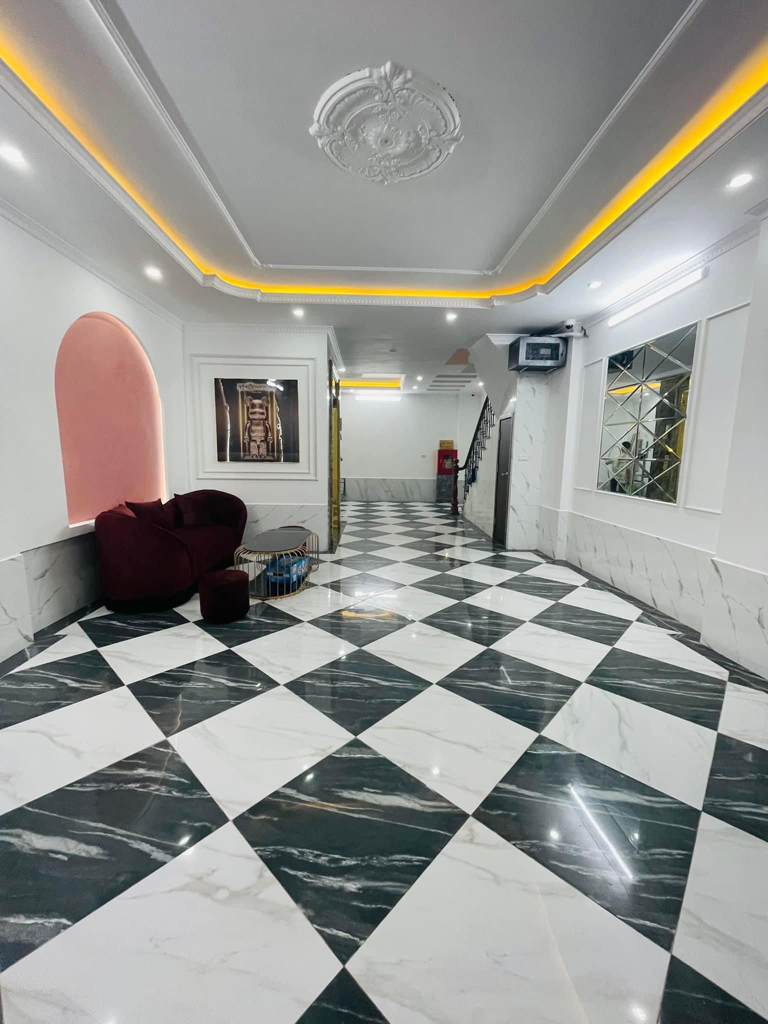 SIÊU PHẨM DÒNG TIỀN PHỐ YÊN LẠC HAI BÀ TRƯNG - 63M 7 TẦNG MT 5.1M - CHUNG CƯ MINI 17 PHÒNG KHÉP KÍN DÒNG TIỀN 90TR/THÁNG HIỆU SUẤT HƠN 8%/NĂM