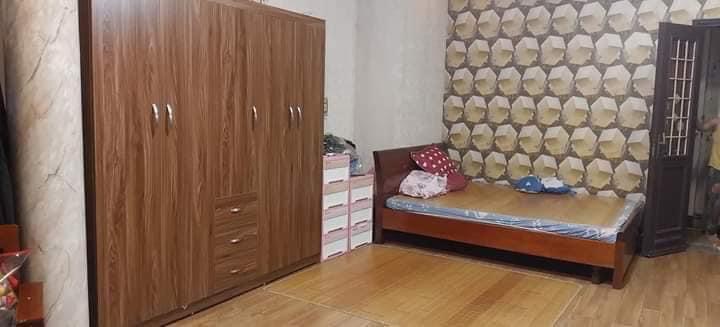 Bán nhà mặt phố Quận Thanh Xuân - vỉa hè 2bên rộng 6m - kinh doanh sầm uất các loại hình- ô tô dừng đỗ trước cửa nhà thoải mái