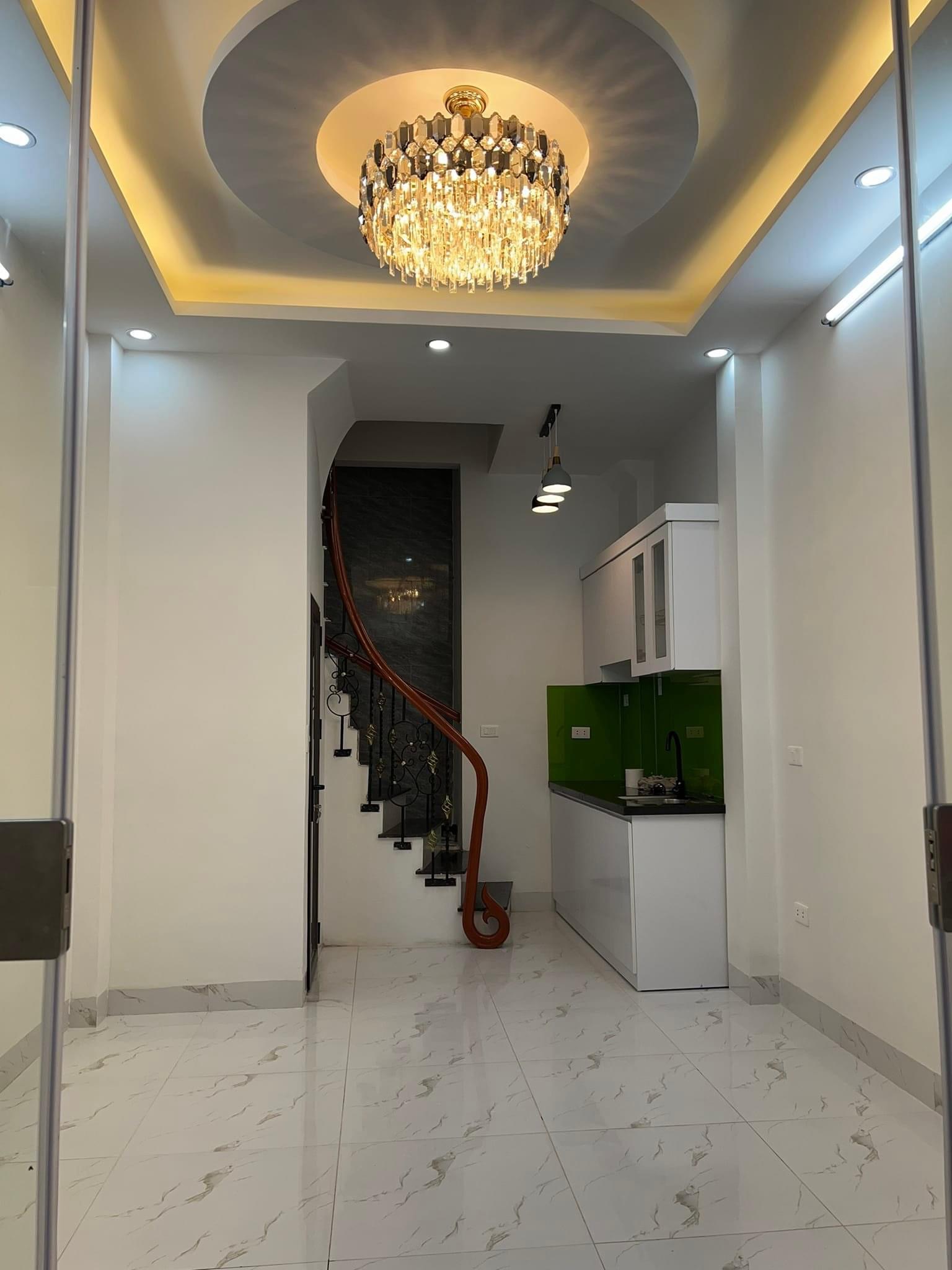 Chỉ 2,95 tỷ có ngay nhà Chùa Liên Phái 22m-5 tầng vô vàn tiện ích + Nhà thiết kế tận dụng tối đa công năng sử dụng. -l