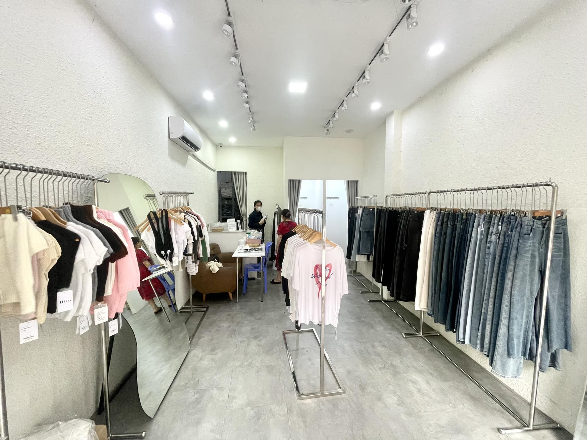 NHÀ VỊ TRÍ ĐẸP 55M2, MẶT NGÕ Ô TÔ TRÁNH, 30M RA PHỐ PHẠM NGỌC THẠCH, ĐỐNG ĐA, HN