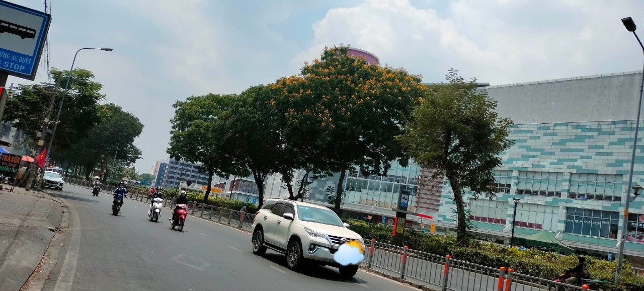 BÁN NHÀ BỜ BAO TÂN THẮNG, TÂN PHÚ, hẻm xe hơi, 223m2, NGANG 13m, 4 tầng, thu 100 triệu/tháng, Nhỉnh 16 tỷ