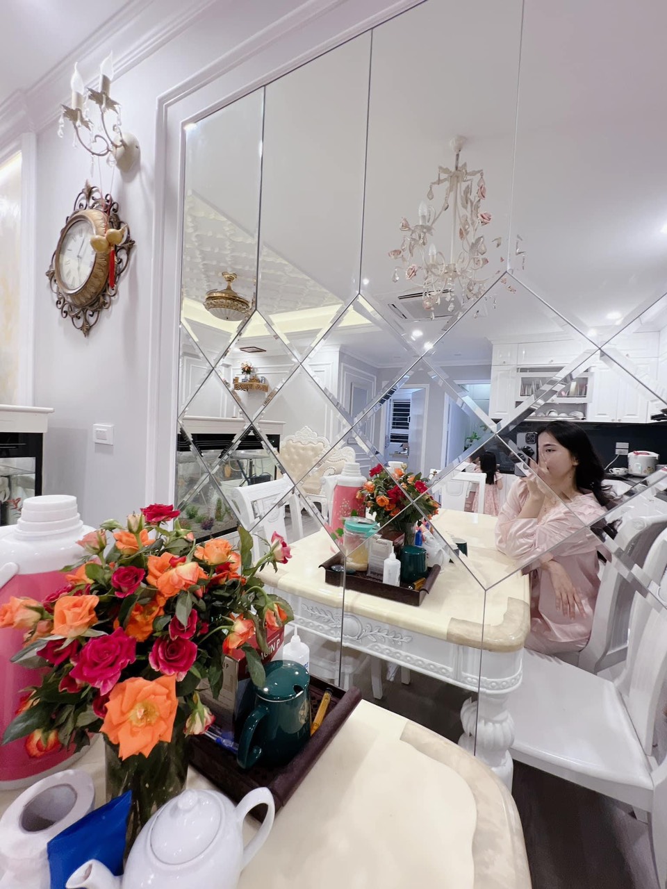 Chỉ 3.15 Tỷ, Căn góc Chung cư 137 Nguyễn Ngọc Vũ, Như KS 80m2 2N + 2WC, SĐCC