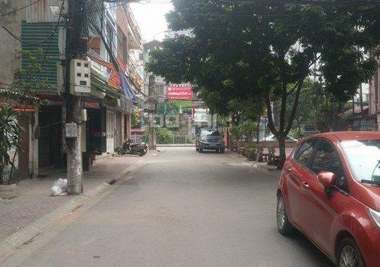 Bán nhà mặt phố Võng Thị quận Tây Hồ - sổ đỏ 104m2 – mặt tiền 9m.